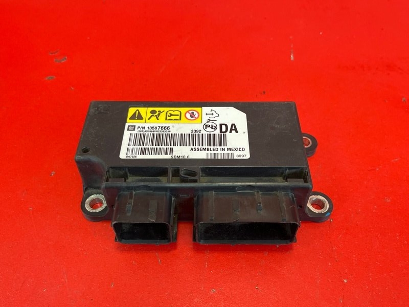 Блок управления airbag Chevrolet Cobalt T250 B15D2 2013 (б/у)