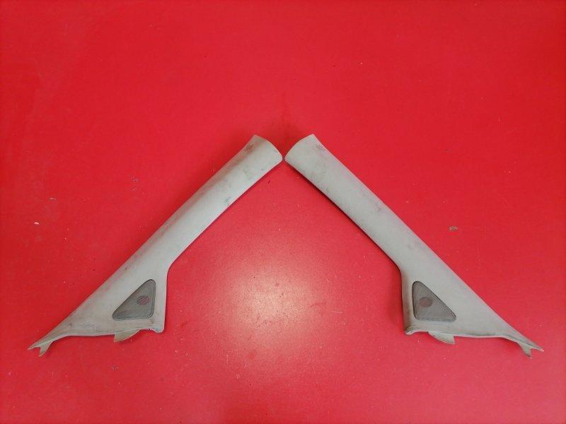 Накладка стойки кузова верхняя Lexus RX330 MCU38L 3MZ-FE 2003 передняя (б/у)