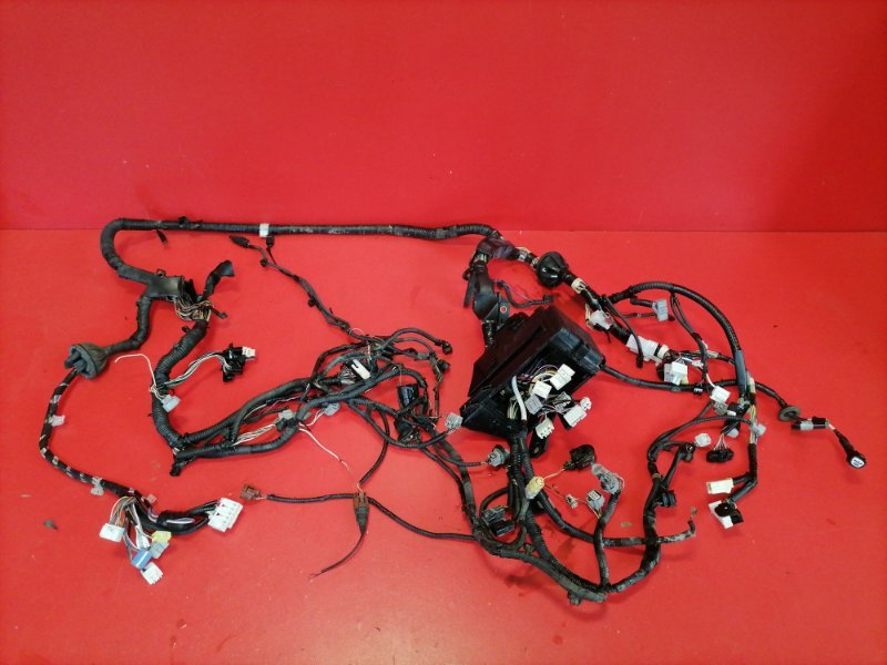 Проводка подкапотная Lexus RX330 MCU38L 3MZ-FE 2003 (б/у)