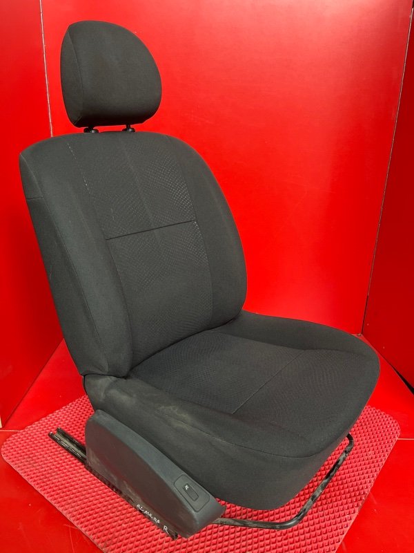 Сиденье Nissan Almera G15 K4M 2014 переднее правое (б/у)