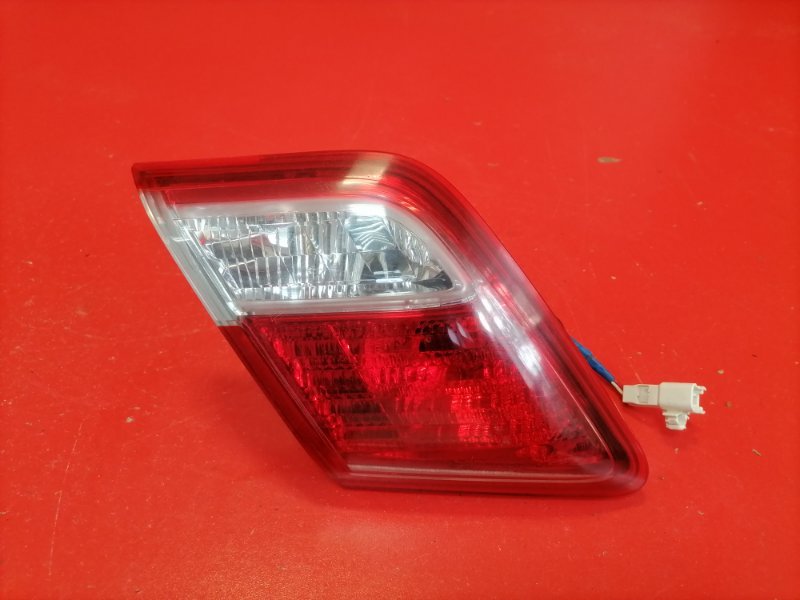 Фонарь в крышку багажника Toyota Camry ACV40L 2AZ-FE 2008 задний левый (б/у)