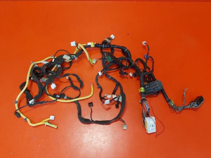 Проводка под торпедо Chevrolet Lacetti J200 F16D3 2004 (б/у)