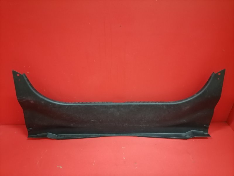 Накладка замка багажника Toyota Camry ACV40L 2AZ-FE 2008 (б/у)