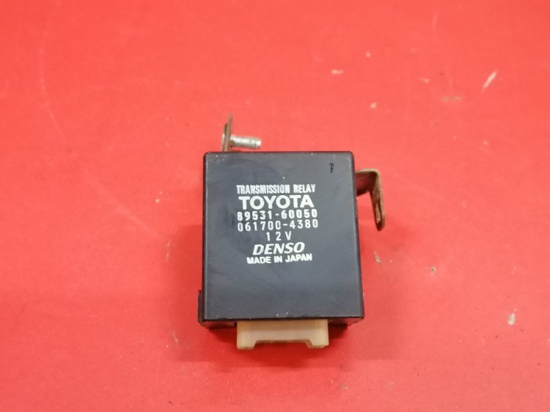 Блок управления раздаточной коробкой Toyota Land Cruiser FZJ105L 1FZ-FE 2004 (б/у)