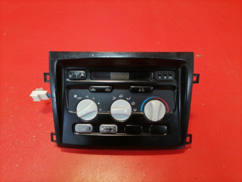 Блок управления климатической установкой Toyota Land Cruiser FZJ105L 1FZ-FE 2004 (б/у)