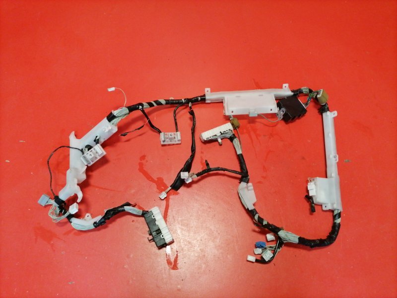 Проводка под торпедо Toyota Land Cruiser FZJ105L 1FZ-FE 2004 (б/у)