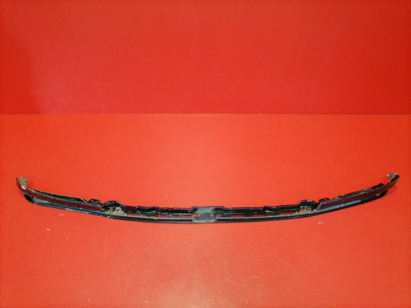 Планка под фары Toyota Land Cruiser FZJ105L 1FZ-FE 2004 передняя (б/у)