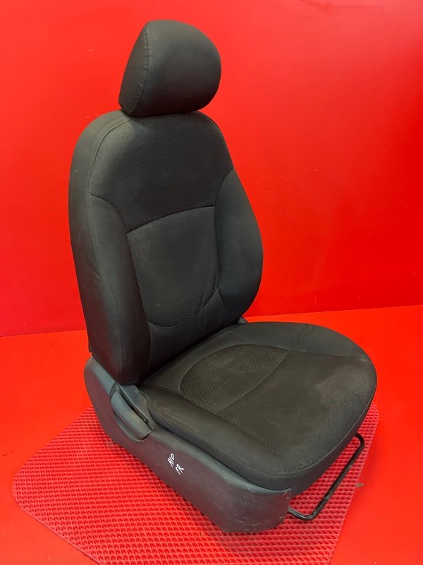 Сиденье Kia Rio QB G4FC 2013 переднее правое (б/у)