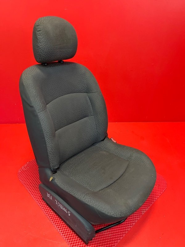 Сиденье Renault Symbol LB K4J 1998 переднее правое (б/у)