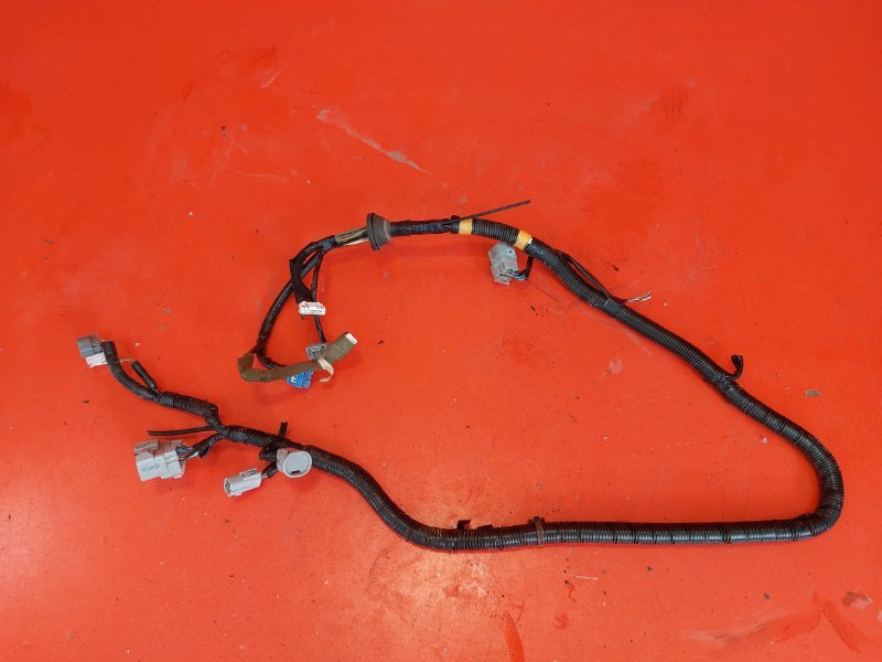 Проводка рамы Toyota Land Cruiser FZJ105L 1FZ-FE 2004 задняя (б/у)