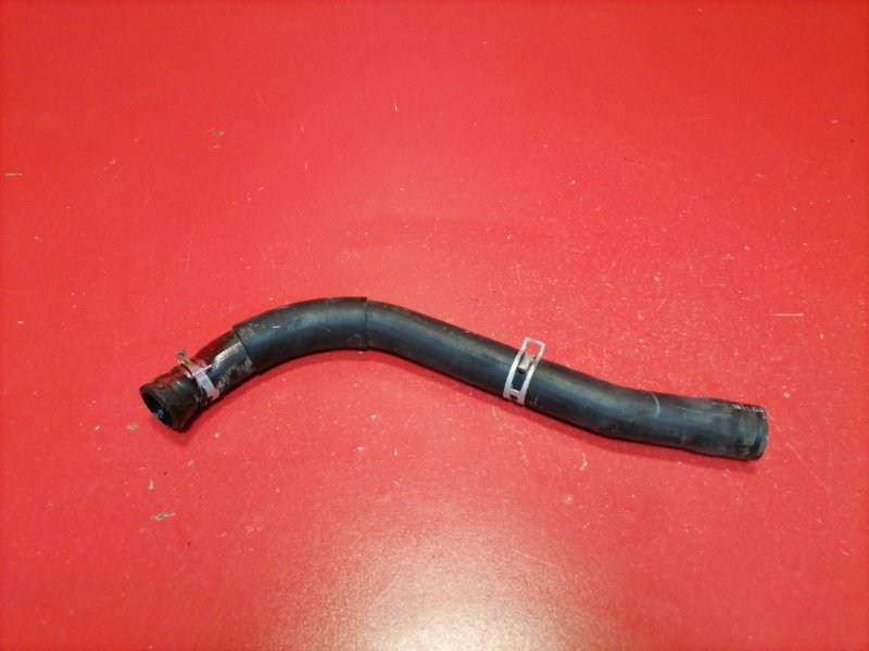 Патрубок радиатора Toyota Corolla ZZE120L 4ZZ-FE 2003 (б/у)