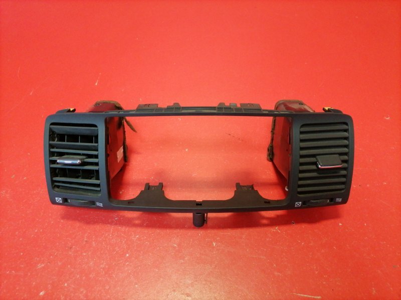 Рамка магнитолы Toyota Corolla ZZE120L 4ZZ-FE 2003 (б/у)