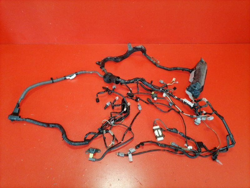 Проводка подкапотная Toyota Corolla ZZE120L 4ZZ-FE 2003 (б/у)