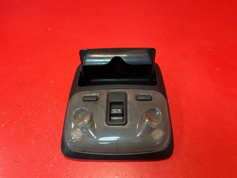 Плафон салонный Great Wall Hover CC6460KY 4G64S4M 2007 (б/у)