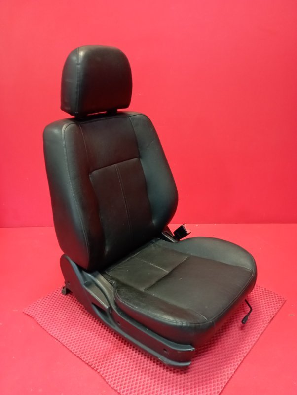 Сиденье Great Wall Hover CC6460KY 4G64S4M 2007 переднее правое (б/у)