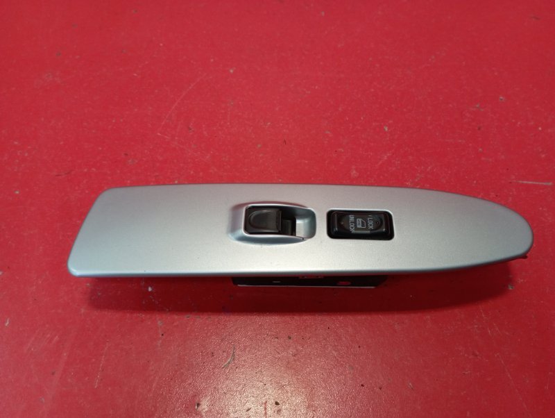 Кнопка стеклоподъёмника Great Wall Hover CC6460KY 4G64S4M 2007 передняя правая (б/у)