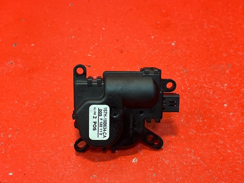 Сервопривод заслонок печки Ford Focus CB4 SHDA 2011 (б/у)