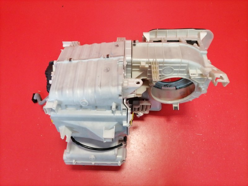 Корпус отопителя Toyota Carina AT211 7A-FE 1998 (б/у)