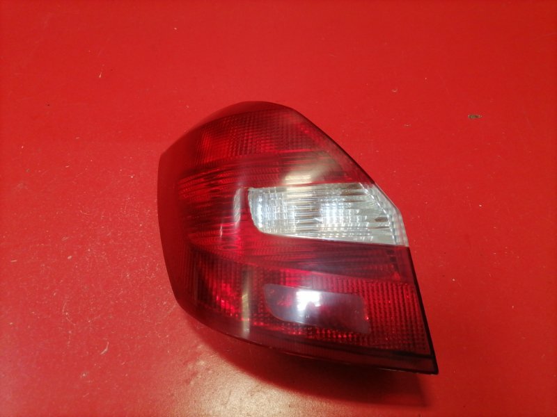 Фонарь Skoda Fabia 5J2 BZG 2008 задний левый (б/у)