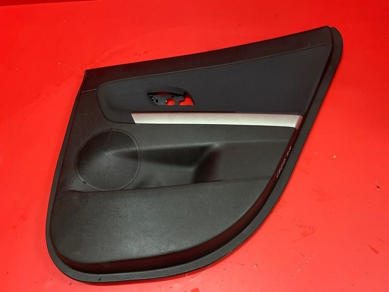 Обшивка двери Kia Ceed JD G4FA 2013 задняя правая (б/у)