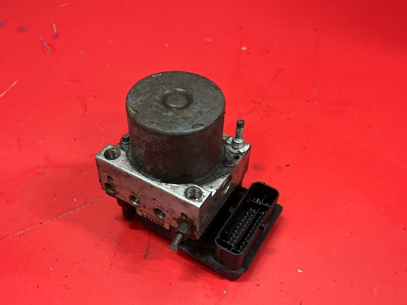 Блок abs Geely Emgrand EC7 FE1 JL4G18 2013 (б/у)
