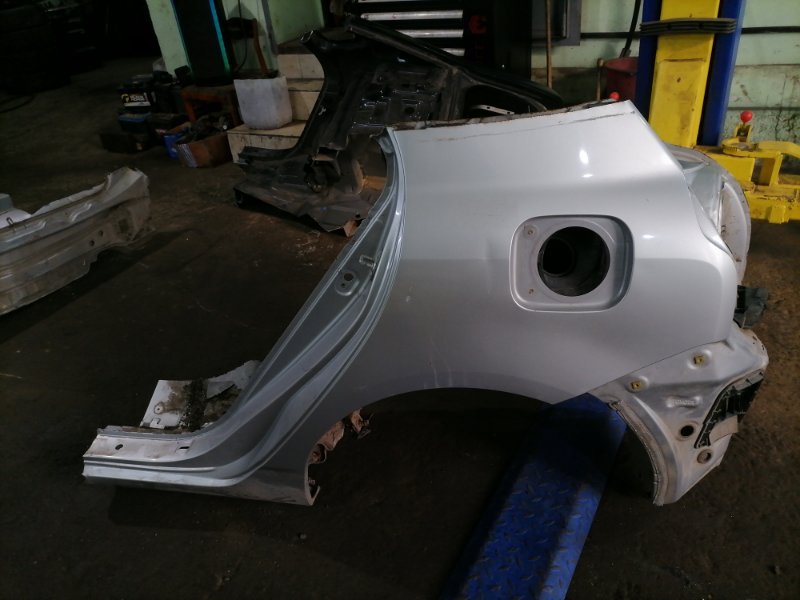 Крыло Toyota Corolla ZZE121L 3ZZ-FE 2003 заднее левое (б/у)