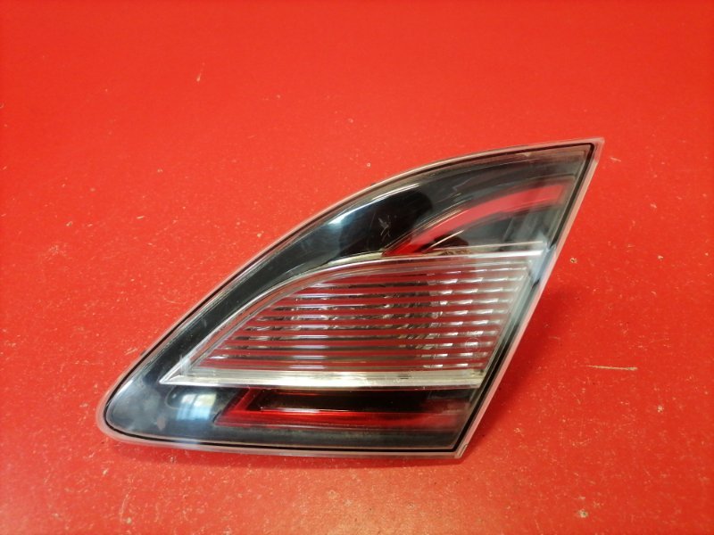 Фонарь в крышку багажника Mazda Mazda6 GH LF17 2007 задний правый (б/у)