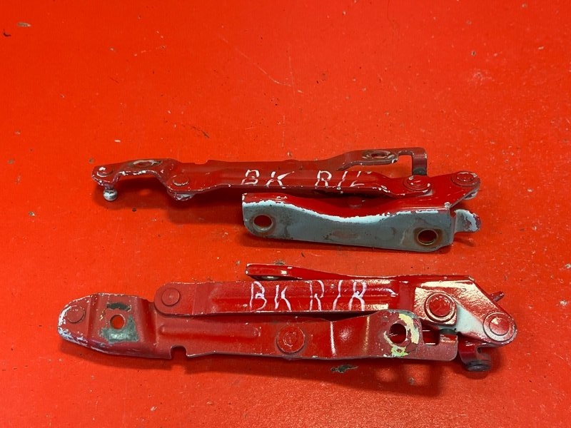 Петля крышки багажника Mazda Mazda3 BK Z6 2008 (б/у)