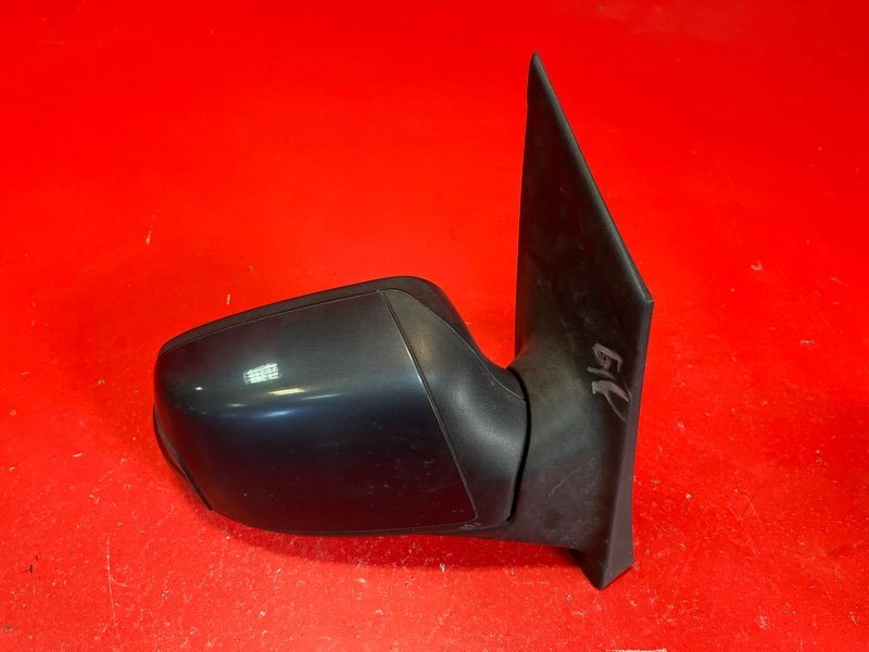 Зеркало Ford Focus CB4 AODA 2007 правое (б/у)