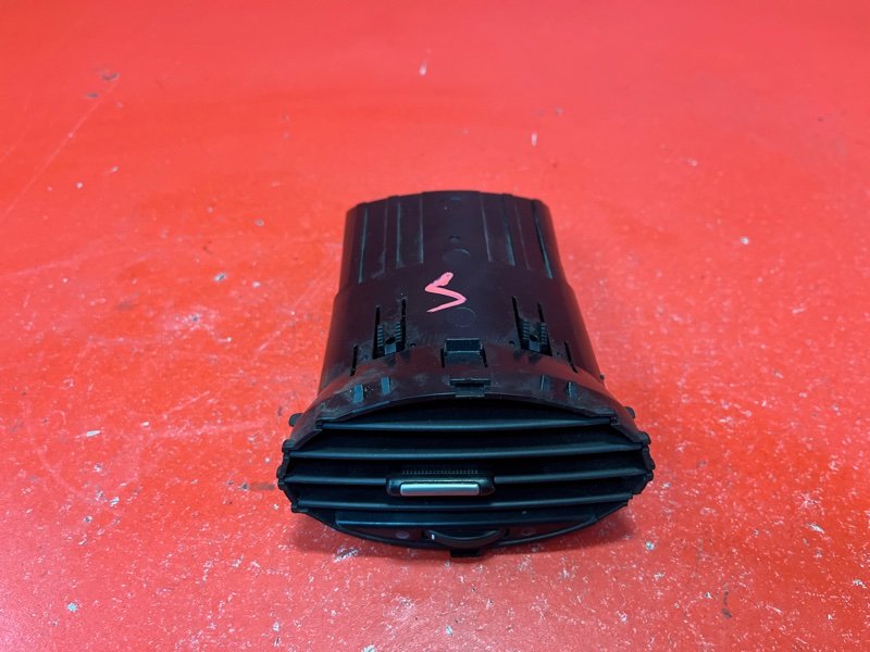 Дефлектор воздушный Ford Focus CB4 AODA 2007 (б/у)