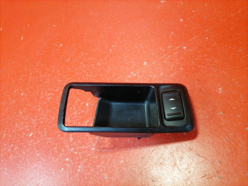 Кнопка стеклоподъёмника Ford Focus CB4 AODA 2007 передняя правая (б/у)