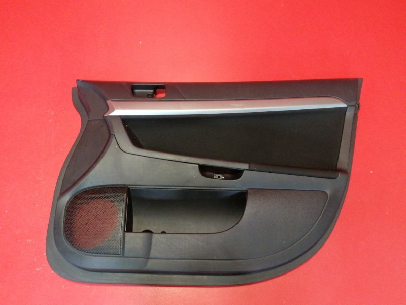 Обшивка двери Mitsubishi Lancer CY3A 4B10 2010 передняя правая (б/у)