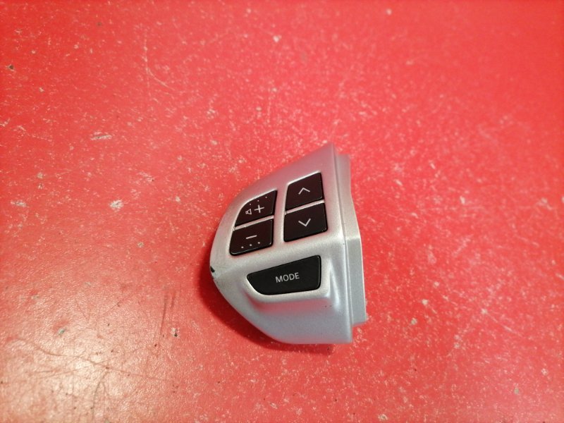 Кнопка на руль Mitsubishi Lancer CY3A 4B10 2010 (б/у)