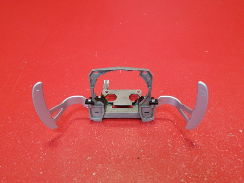 Подрулевые лепестки Mitsubishi Lancer CY3A 4B10 2010 (б/у)