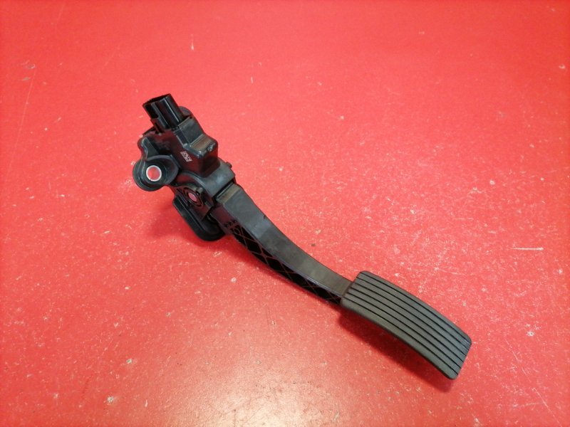 Педаль газа Mitsubishi Lancer CY3A 4B10 2010 (б/у)
