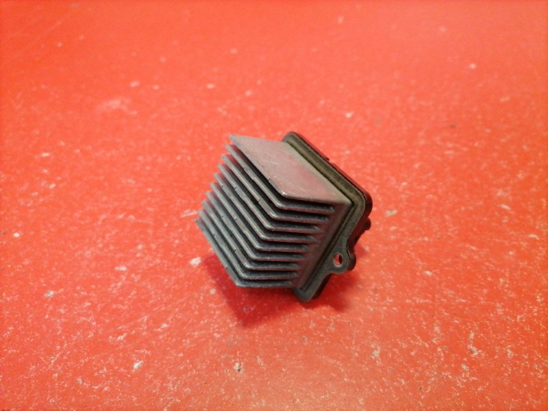 Резистор отопителя Mitsubishi Lancer CY3A 4B10 2010 (б/у)