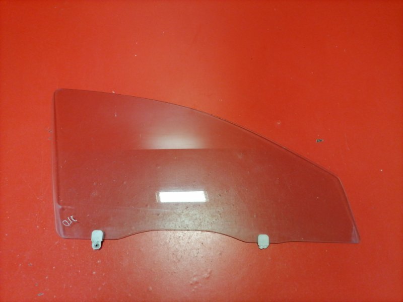 Стекло двери Mitsubishi Lancer CY3A 4B10 2010 переднее правое (б/у)