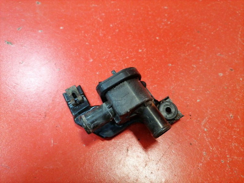 Кран отопителя Toyota Corolla Spacio AE111N 4A-FE 1998 (б/у)