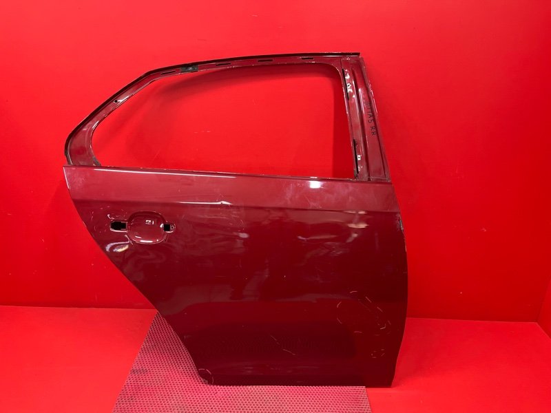 Дверь Volkswagen Jetta 1K2 BSE 2009 задняя правая (б/у)