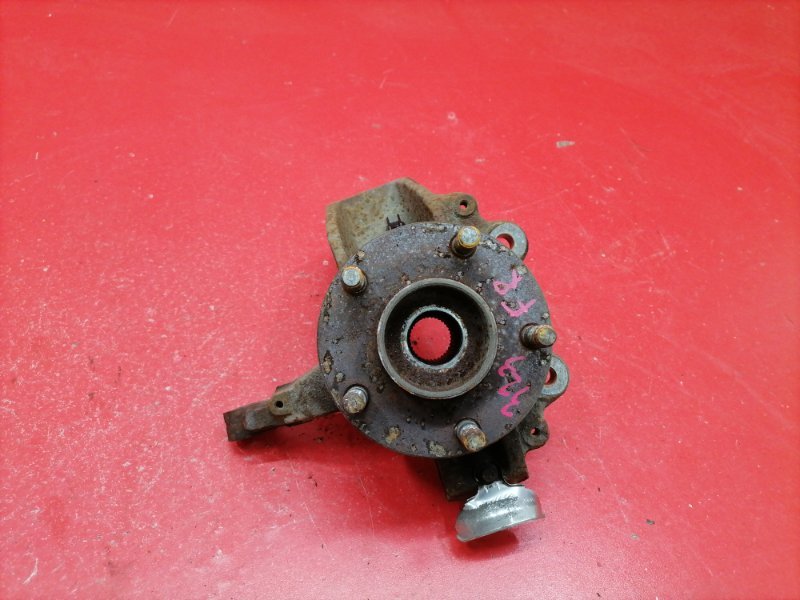 Поворотный кулак Ford Focus CB4 QQDB 2006 передний правый (б/у)