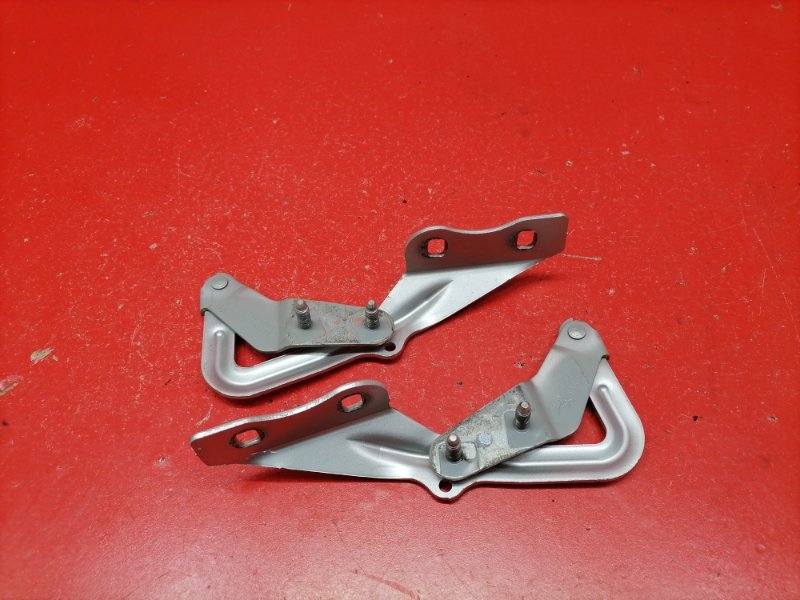 Петля капота Ford Focus CB4 QQDB 2006 (б/у)