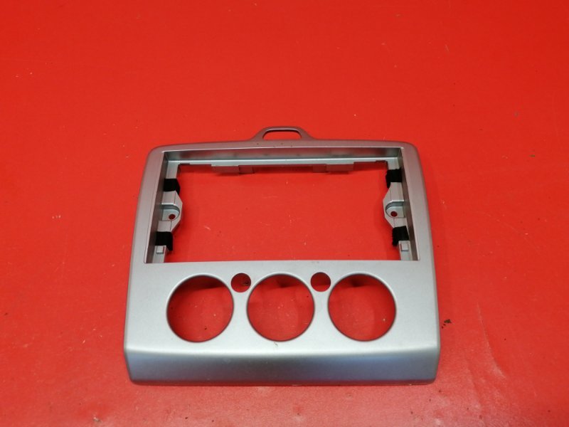 Рамка магнитолы Ford Focus CB4 QQDB 2006 (б/у)
