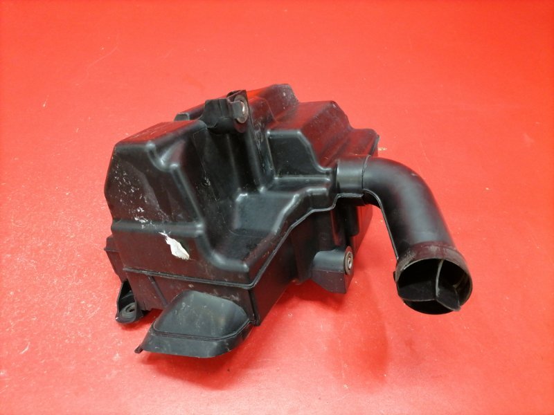 Резонатор воздушного фильтра Ford Focus CB4 QQDB 2006 (б/у)