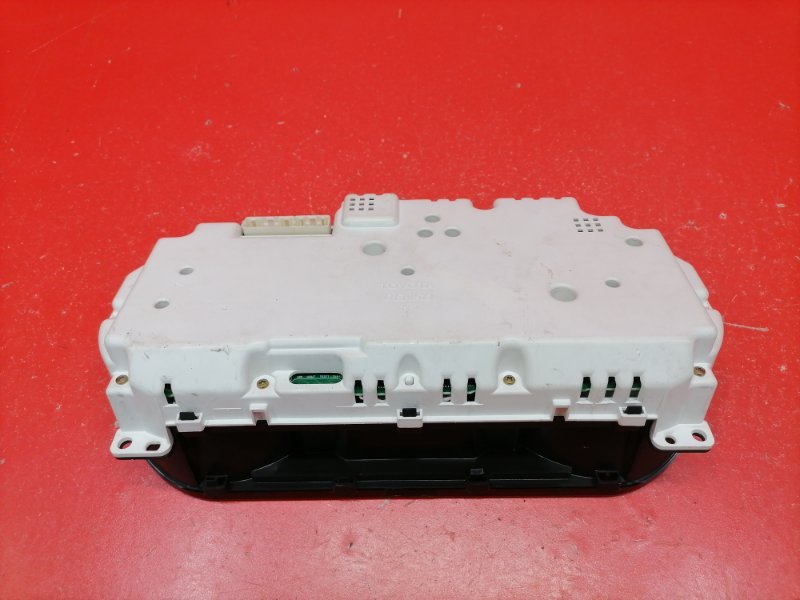 Щиток приборов Lexus RX330 MCU38L 3MZ-FE 2003 (б/у) Щиток приборов Lexus RX330 MCU38L 3MZ-FE 2003 (б/у)