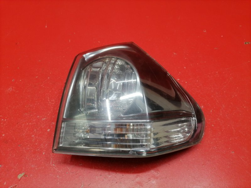 Фонарь Lexus RX330 MCU38L 3MZ-FE 2003 задний правый (б/у)