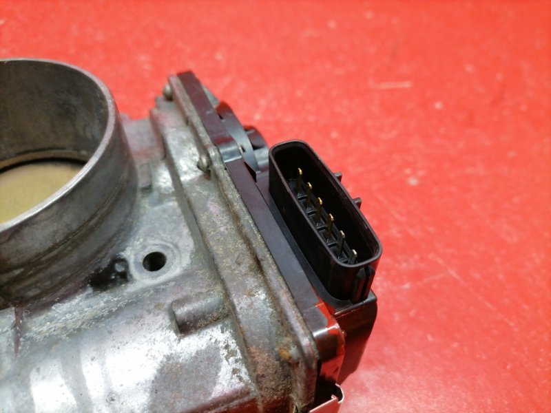 Дроссельная заслонка Lexus RX330 MCU38L 3MZ-FE 2003 (б/у) Дроссельная заслонка Lexus RX330 MCU38L 3MZ-FE 2003 (б/у)