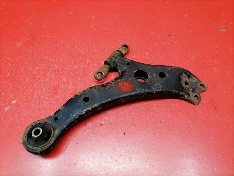 Рычаг подвески Lexus RX330 MCU38L 3MZ-FE 2003 передний правый (б/у) Рычаг подвески Lexus RX330 MCU38L 3MZ-FE 2003 передний правый (б/у)