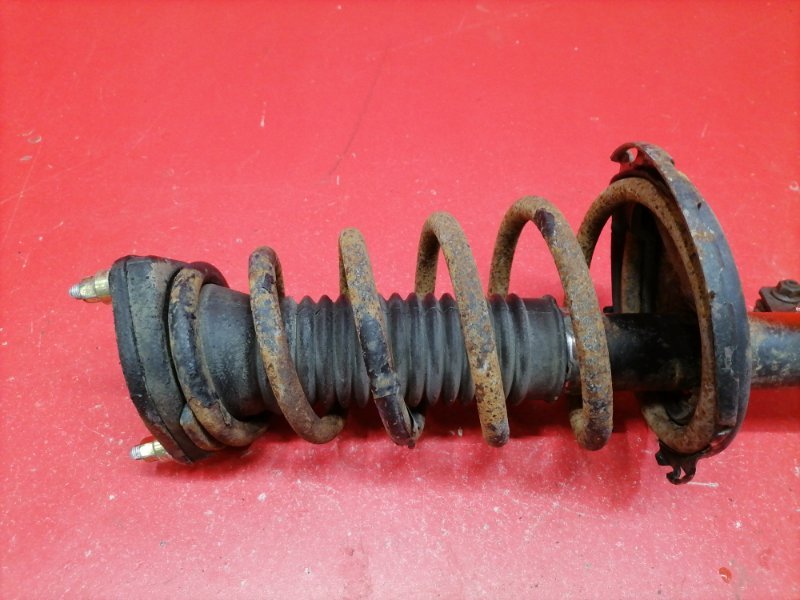Стойка подвески Lexus RX330 MCU38L 3MZ-FE 2003 задняя левая (б/у) Стойка подвески Lexus RX330 MCU38L 3MZ-FE 2003 задняя левая (б/у)