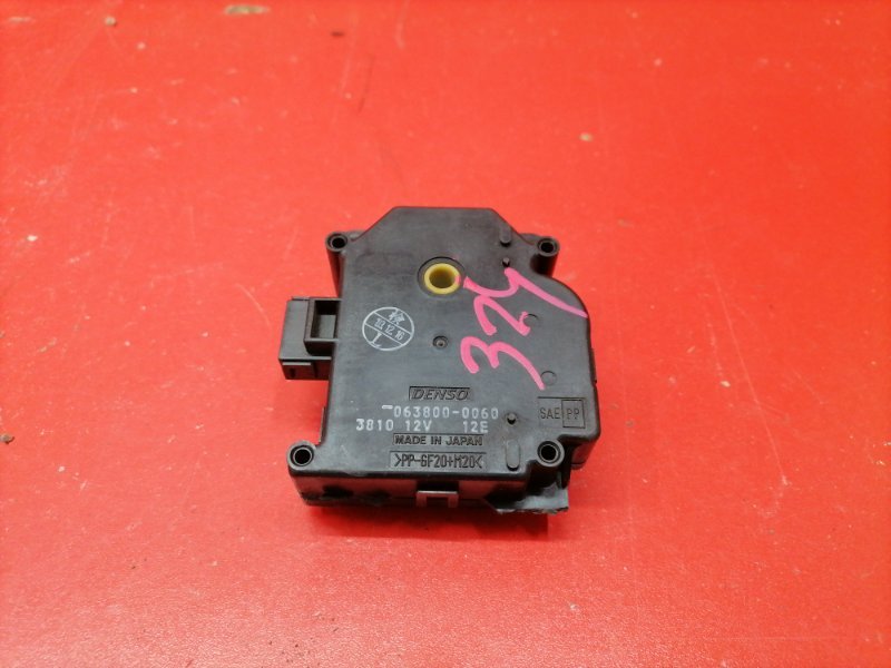 Сервопривод заслонок печки Lexus RX330 MCU38L 3MZ-FE 2003 (б/у) Сервопривод заслонок печки Lexus RX330 MCU38L 3MZ-FE 2003 (б/у)