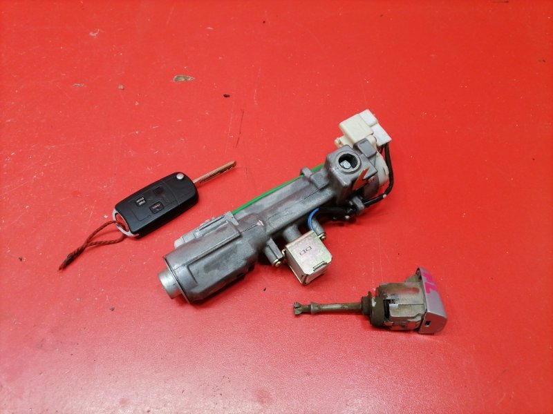 Замок зажигания Lexus RX330 MCU38L 3MZ-FE 2003 (б/у)